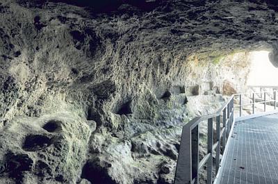 Grotta-Re-Tiberio